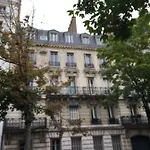 Le Jardin Darcy Liberté Hyper Centre Gare-ville Parking Public Payant Dans La Rue Apartamento