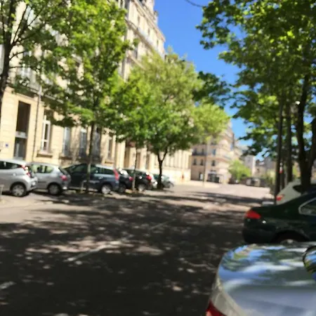 Le Jardin Darcy Liberte Hyper Centre Gare-ville Parking Public Payant Dans La Rue Dijon
