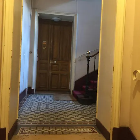 Le Jardin Darcy Liberté Hyper Centre Gare-ville Parking Public Payant Dans La Rue Dijon