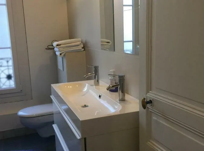 Le Jardin Darcy Liberte Hyper Centre Gare-ville Parking Public Payant Dans La Rue 公寓 第戎